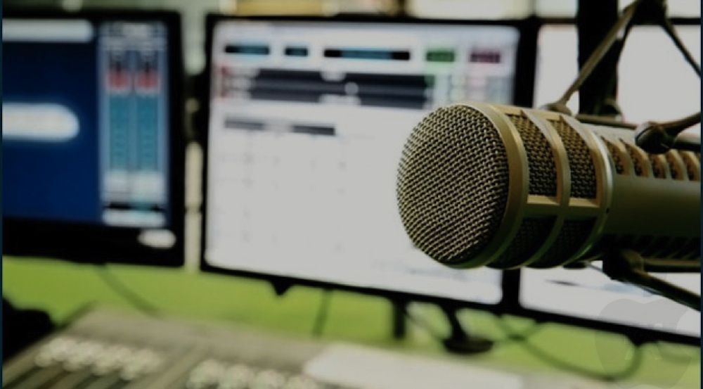 Online-Radio-Broadcasting